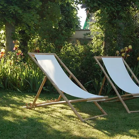 住宿加早餐酒店 夏瑟里住宿加早餐旅馆 La Croix-Saint-Leufroy